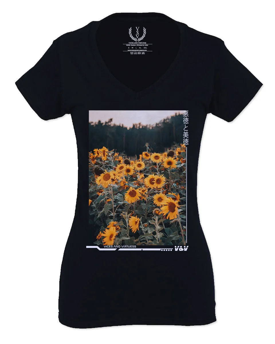 Aesthetic Cute Floral Sunflower Botanical Print Graphic Fashion For Women V neck fitted T Shirt