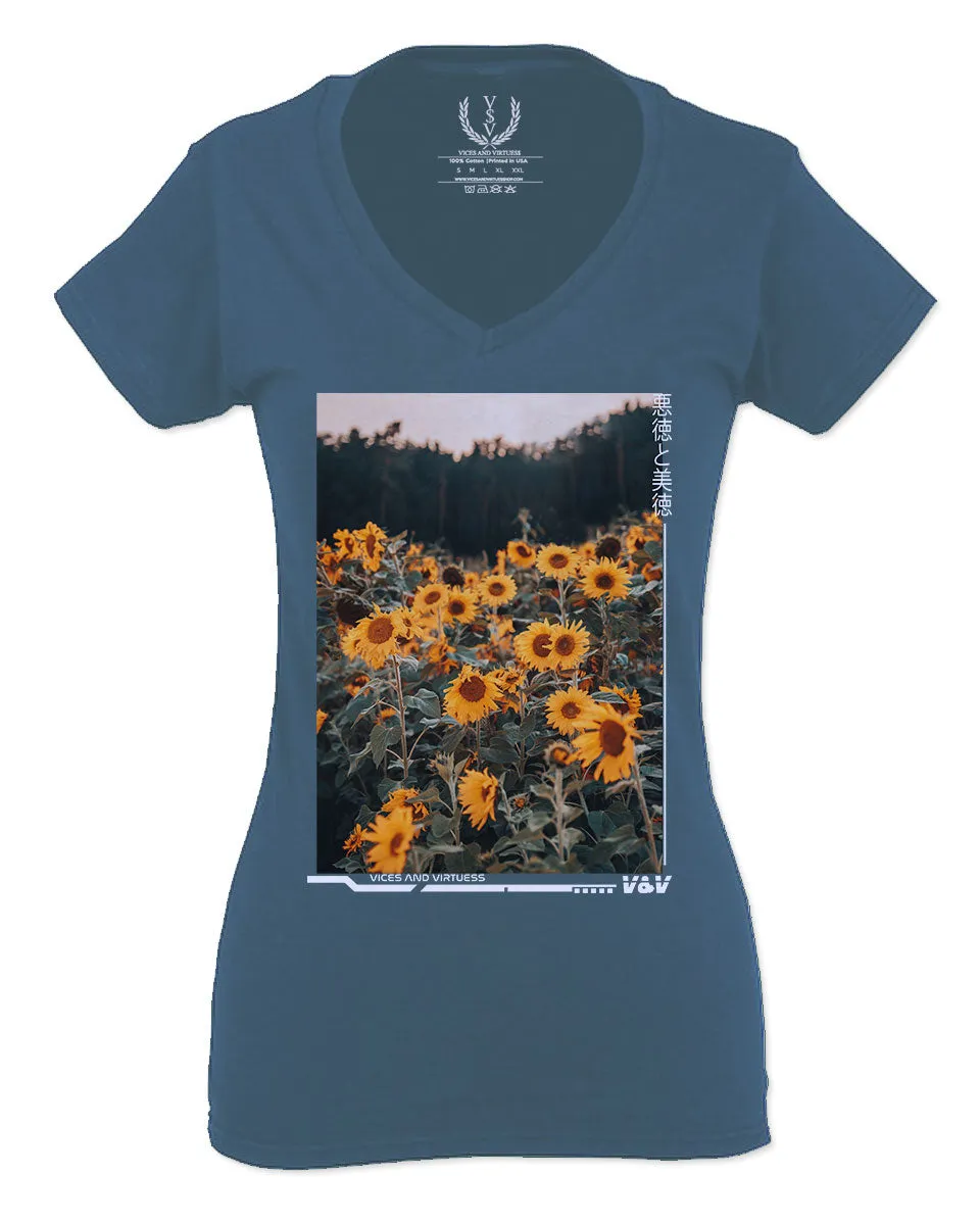 Aesthetic Cute Floral Sunflower Botanical Print Graphic Fashion For Women V neck fitted T Shirt