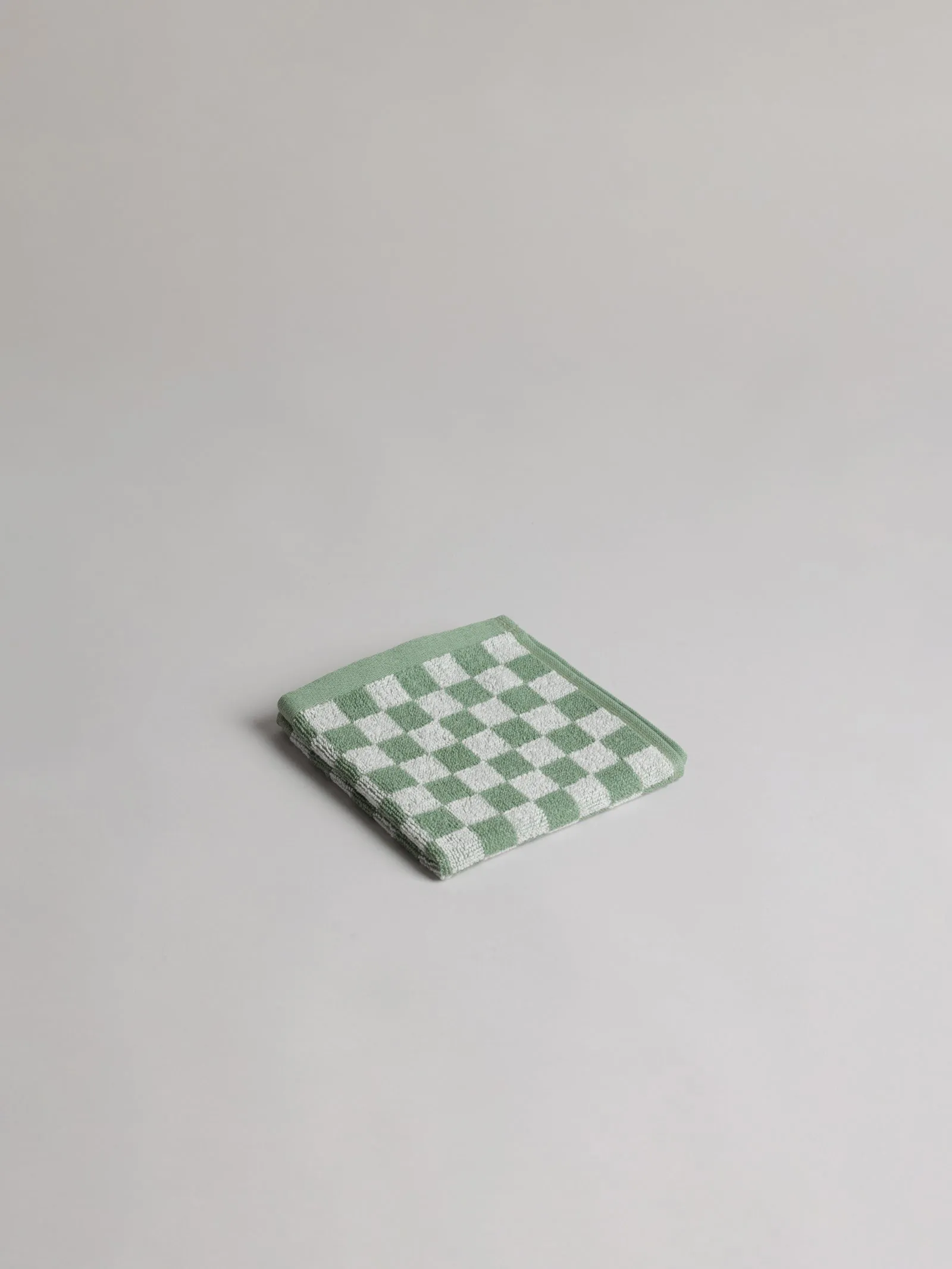 Quill Face Cloth - Sage / Chalk